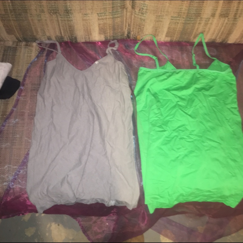 Bundle of 2 camis